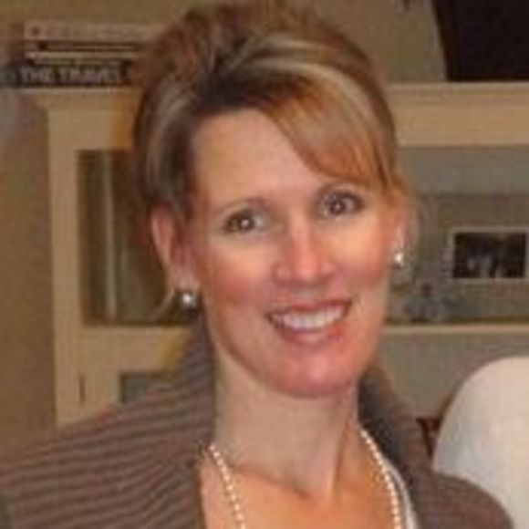 Meet your Posher, Julie - Picture 1 of 1